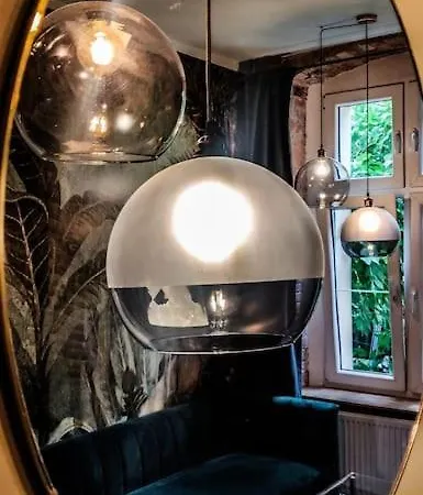 W Mini Dzungli Vintage 28m2 *